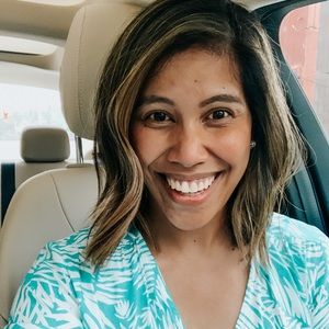 Meet your Posher, Desiree